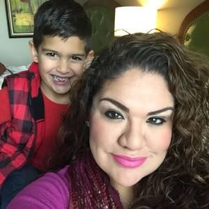 Meet your Posher, Gwendolyn